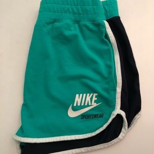 Nike SportsWear Shorts